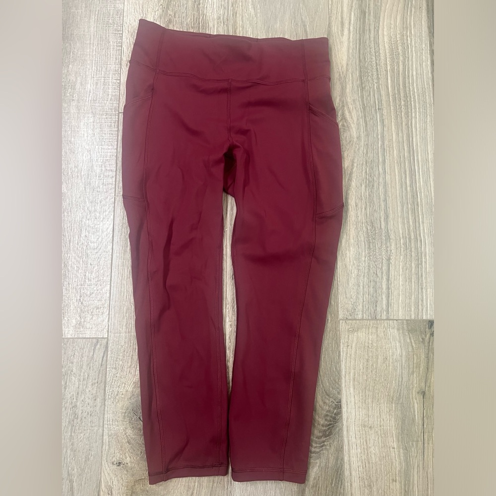 Lululemon Invigorate High-Rise Crop 23"